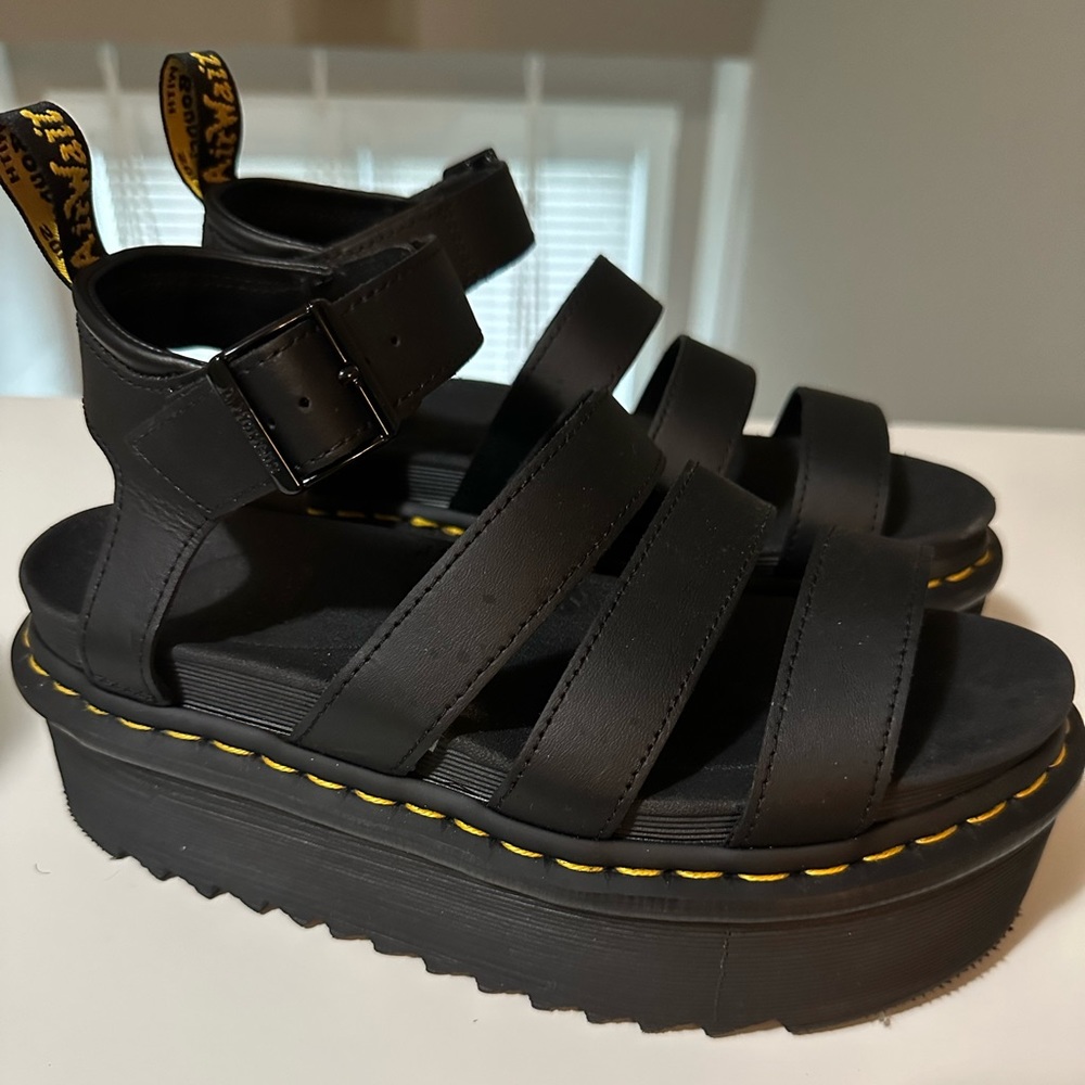 Womens Dr. Martens Blaire Platform Sandal - Black